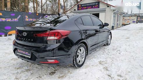 Hyundai Elantra 2020 - фото 6
