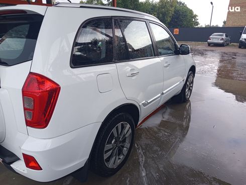 Chery Tiggo 3 2017 белый - фото 11