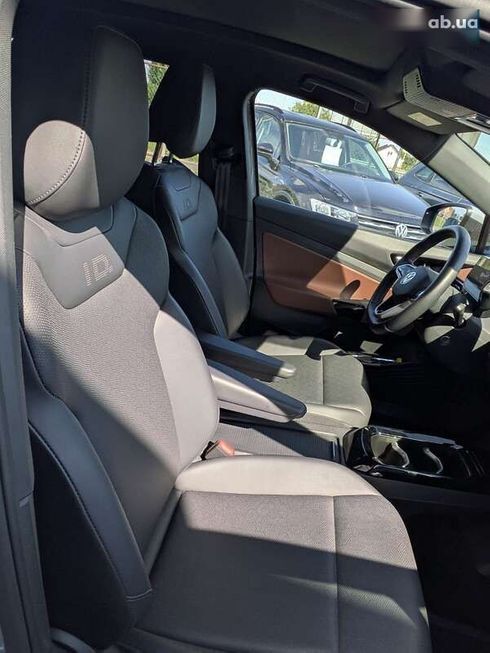 Volkswagen ID.4 2021 - фото 10