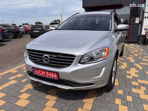 Volvo XC60 2017 - фото 15