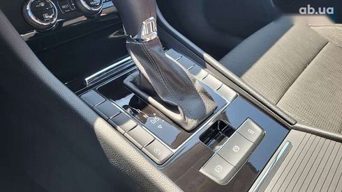 Skoda Superb 2019 - фото 8