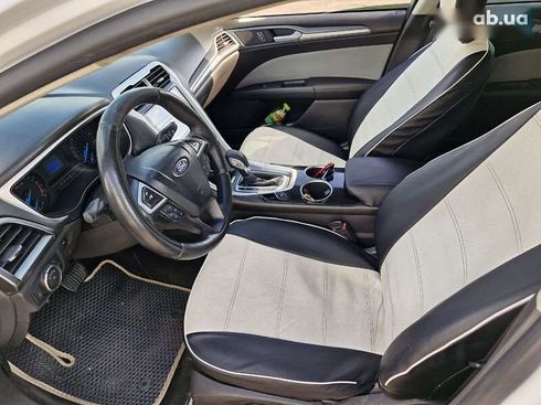 Ford Fusion 2013 - фото 9