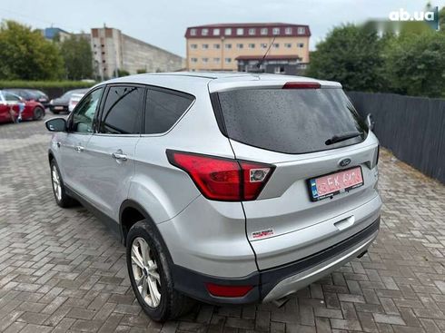 Ford Escape 2019 - фото 4
