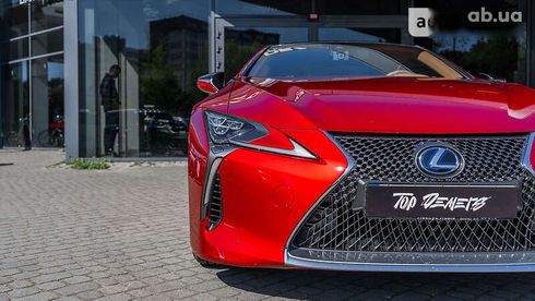 Lexus LC 2017 - фото 8