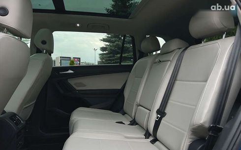 Volkswagen Tiguan 2017 - фото 11