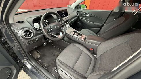 Hyundai Kona 2021 - фото 23