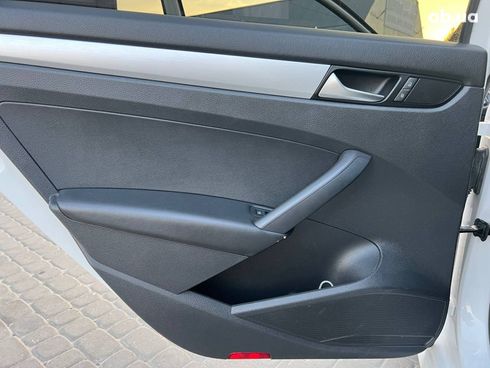 Volkswagen passat b7 2015 белый - фото 28