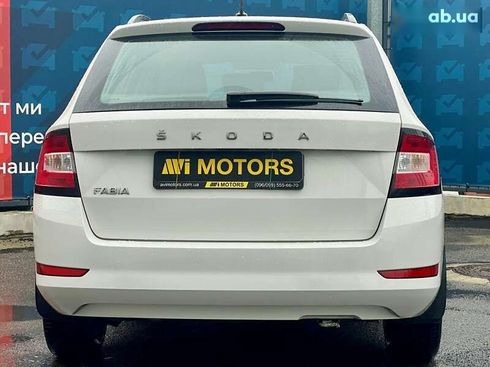 Skoda Fabia 2021 - фото 17