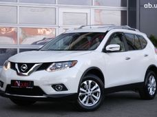 Продажа б/у Nissan Rogue 2016 года - купить на Автобазаре