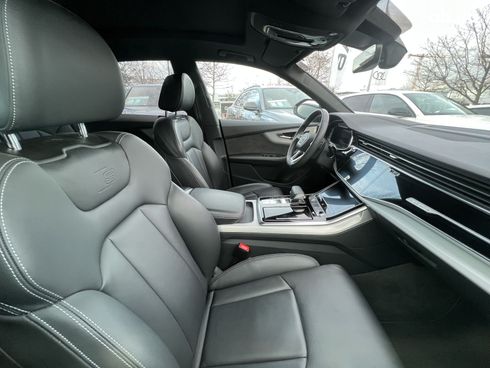 Audi Q8 2020 - фото 27