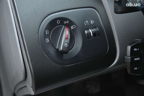 SEAT Ibiza 2011 - фото 20