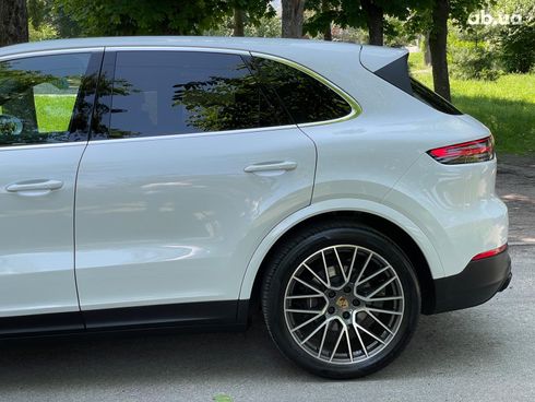 Porsche Cayenne 2021 белый - фото 10