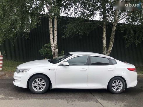 Kia K5 2017 - фото 7