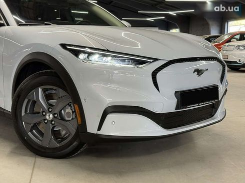 Ford Mustang Mach-E 2021 - фото 2