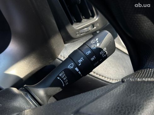 Toyota RAV4 2013 серый - фото 44