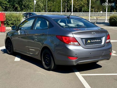 Hyundai Accent 2016 - фото 6