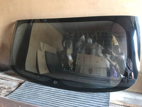 стекло заднее для Subaru Impreza - купити на Автобазарі - фото 3