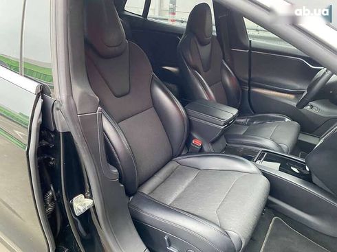 Tesla Model S 2018 - фото 24