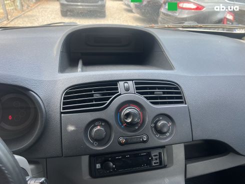 Renault Kangoo 2009 - фото 12