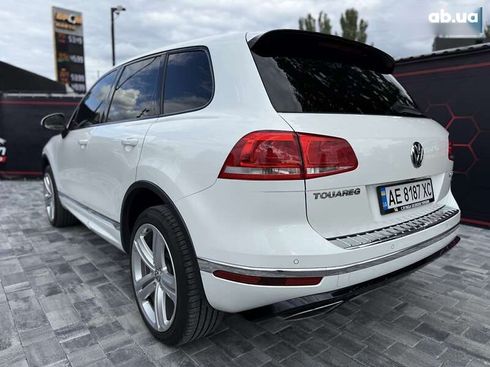 Volkswagen Touareg 2015 - фото 14