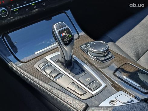 BMW 5 серия 2015 синий - фото 29
