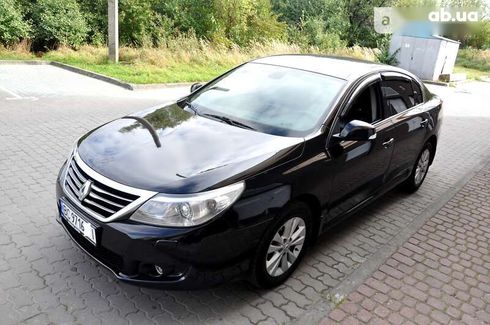 Renault Latitude 2010 - фото 2