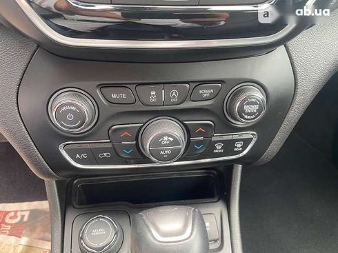 Jeep Cherokee 2018 - фото 15