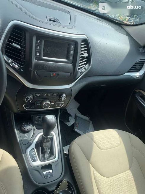 Jeep Cherokee 2015 - фото 13