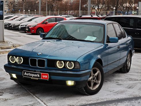 BMW 5 серия 1993 синий - фото 4
