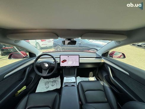 Tesla Model 3 2021 - фото 24