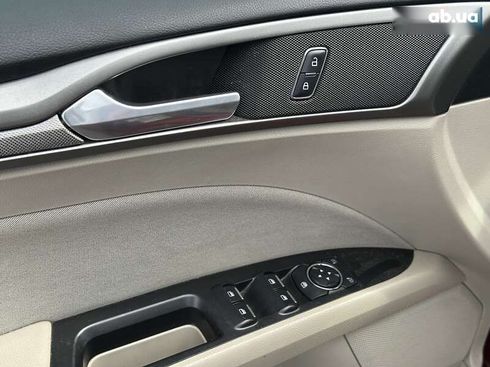 Ford Fusion 2017 - фото 16