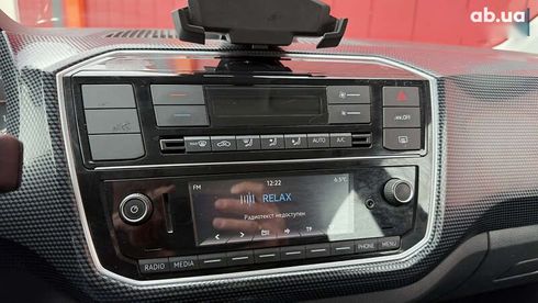 Volkswagen e-Up 2021 - фото 25