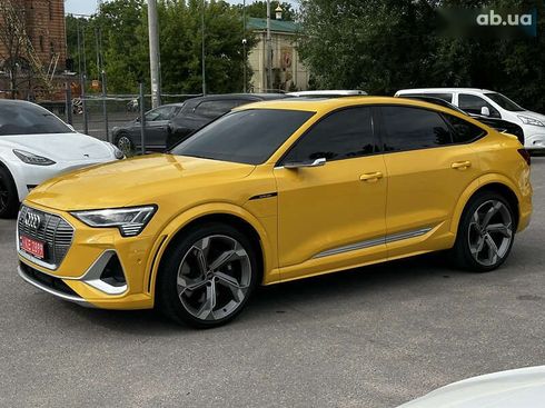 Audi Q4 Sportback e-tron 2022 - фото 18