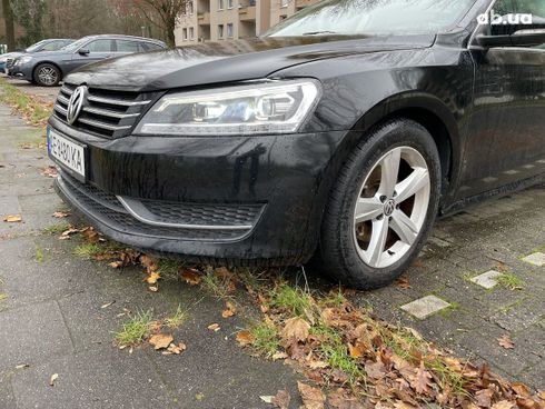 Volkswagen Passat 2011 черный - фото 10