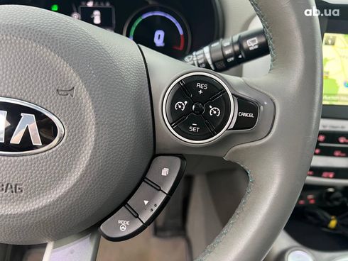 Kia Soul 2015 черный - фото 23