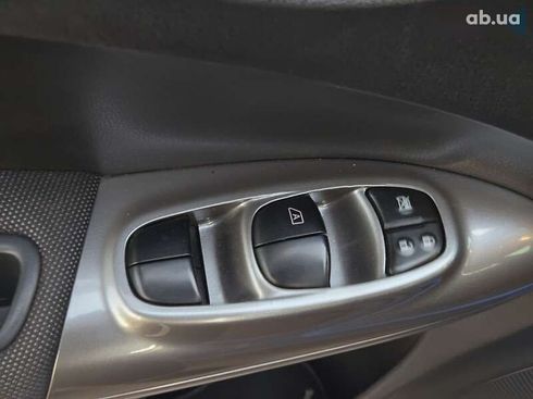 Nissan Juke 2011 - фото 17