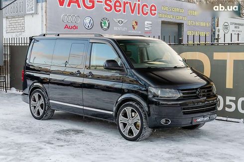 Volkswagen Multivan 2011 - фото 3