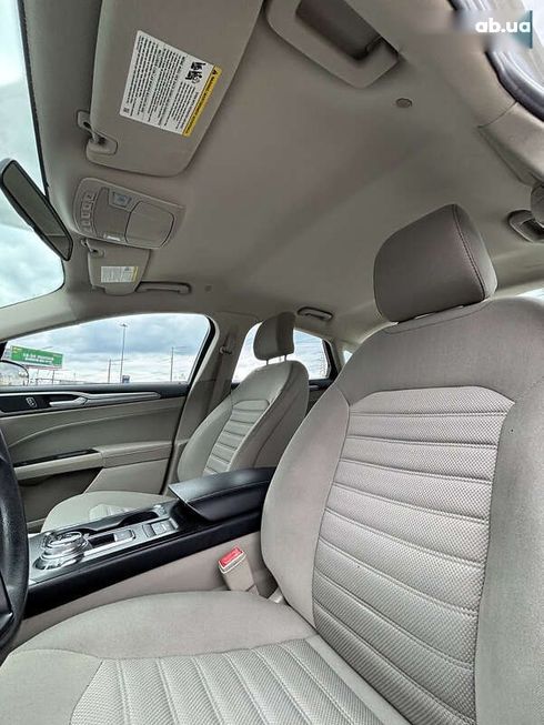 Ford Fusion 2017 - фото 9