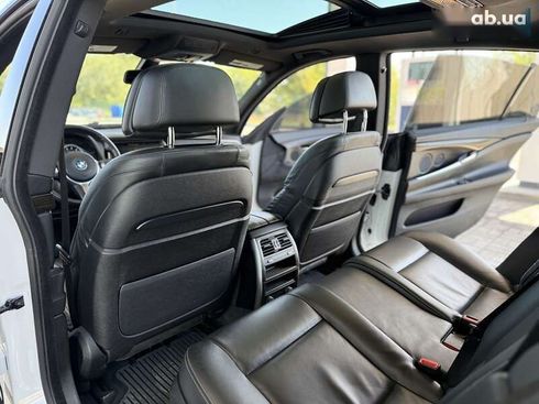 BMW 5 серия 2014 - фото 23