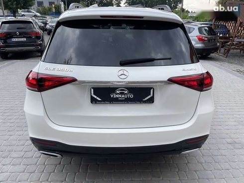 Mercedes-Benz GLE-Class 2021 - фото 17