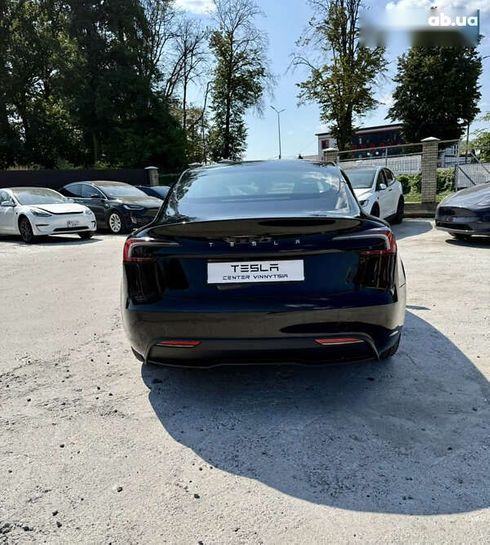 Tesla Model 3 2024 - фото 16