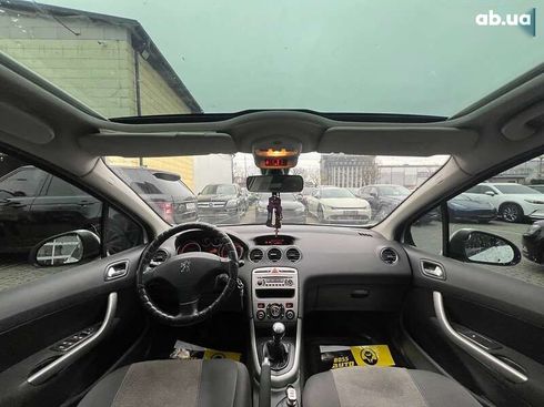 Peugeot 308 2011 - фото 13