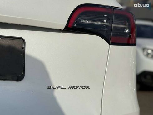 Tesla Model Y 2023 - фото 12