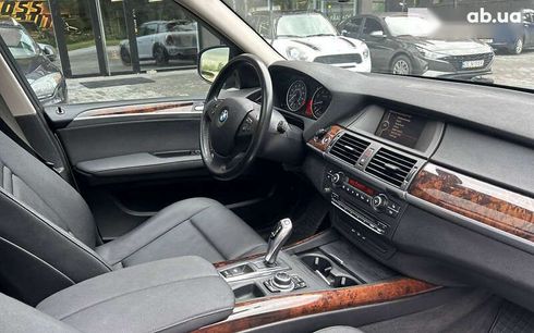 BMW X5 2011 - фото 18