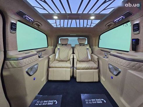 Mercedes-Benz V-Класс 2022 - фото 22