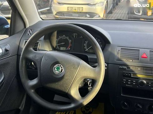 Skoda Fabia 2006 - фото 18