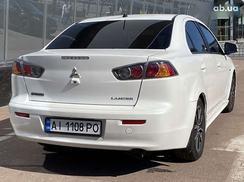 Mitsubishi Lancer 2016 - фото 4