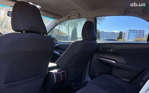 Toyota Camry 2014 - фото 18