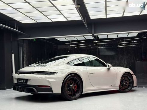 Porsche 911 2025 - фото 21