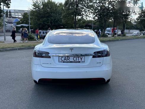 Tesla Model S 2016 - фото 6